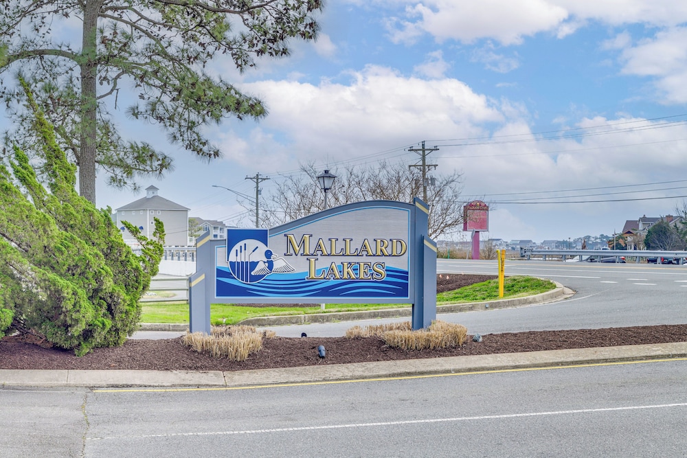 3 Mi to Fenwick Island & Beach: Family Townhome