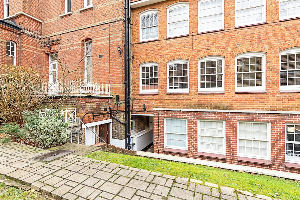 Putney Chic 1-bed Gem