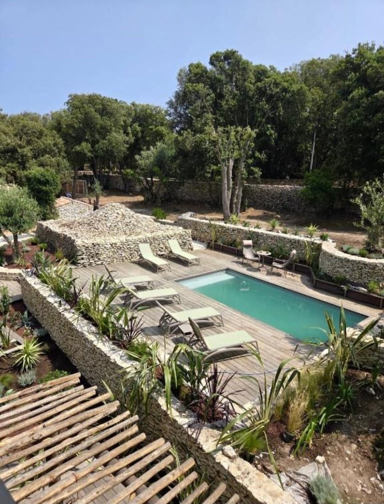 Maison Mahana