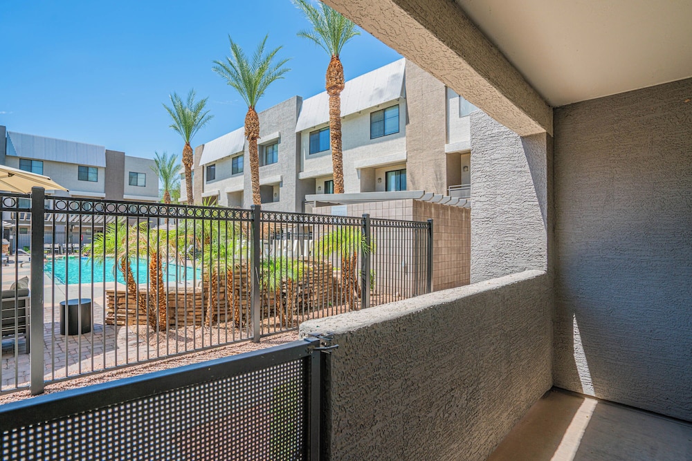 ROVE LIVING/KB - Zone Westgate