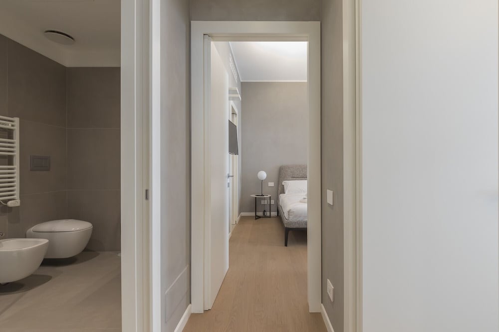 San Babila Central Tower by Rentopolis - High-end 1bdr with panoramic terrace overlooking Duomo