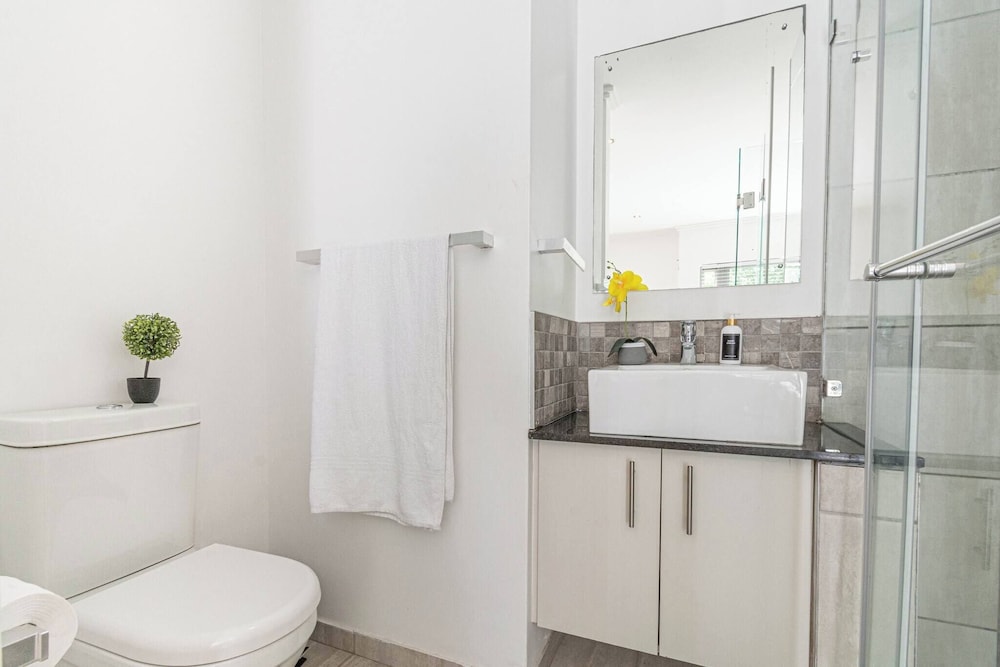 3 Bedroom Apartment in Sandton City