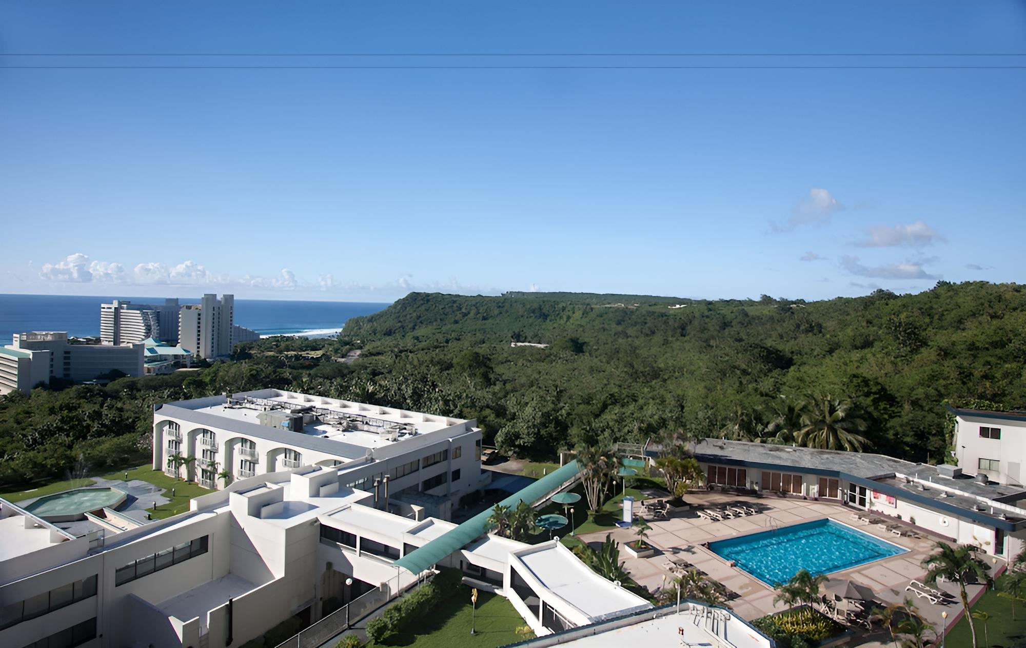 Oceanview Hotel & Residences view 2