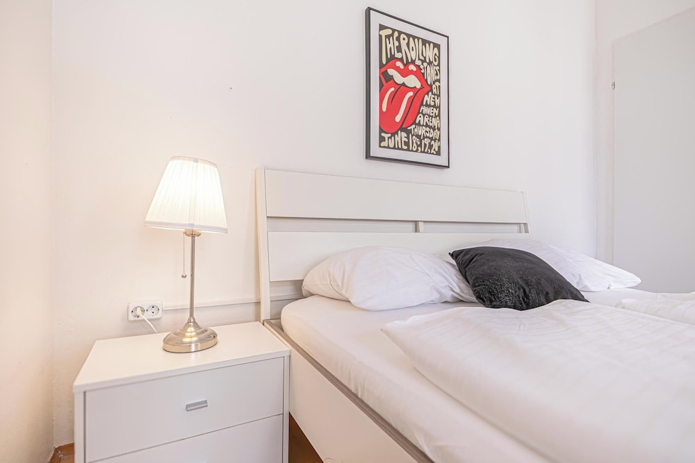 Affordable 3BR Apartment Rathausplatz