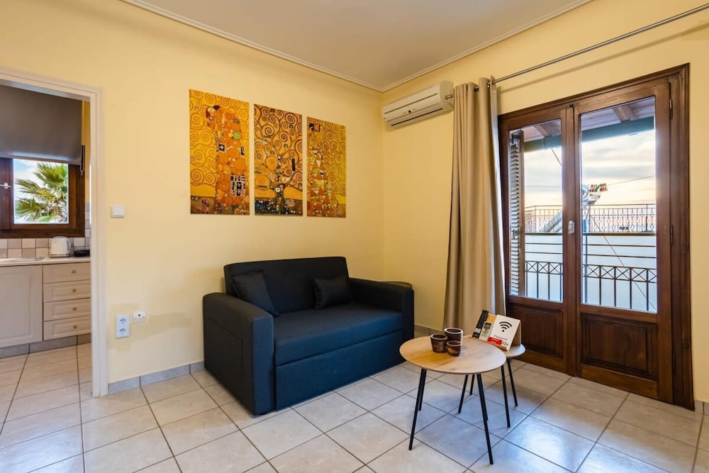 Stoupa Serene Gem - Spitiko Garden Sanctuary view 2