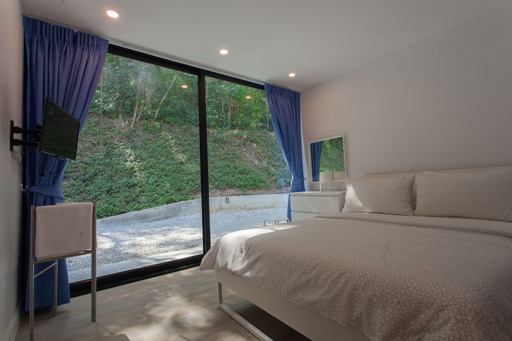 Bamboo Garden House