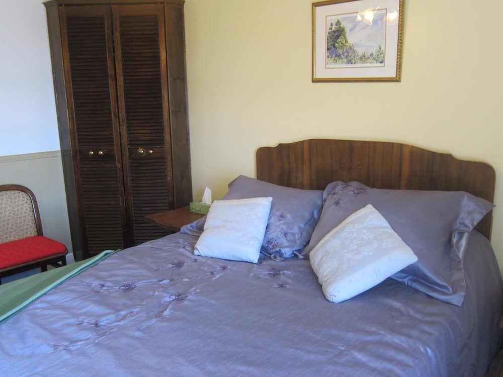 Salmon River Country Inn