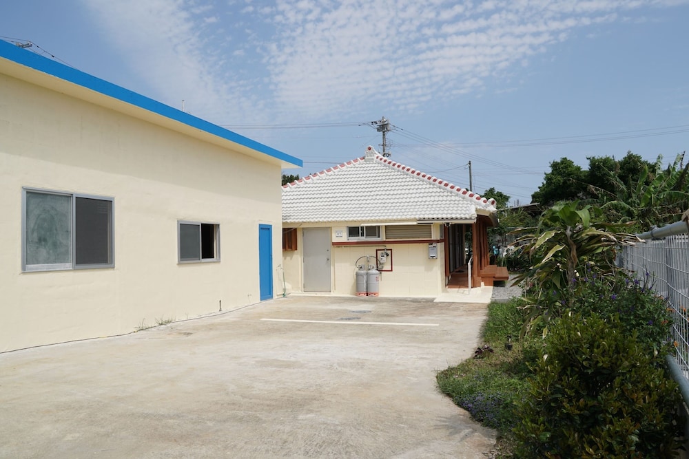 Kourijima KANAU