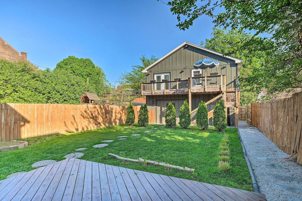 Modern Louisville Apartment w/ Furnished Deck