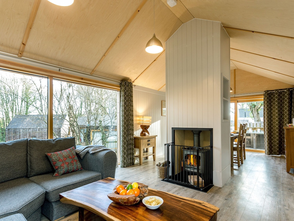Lodge 3