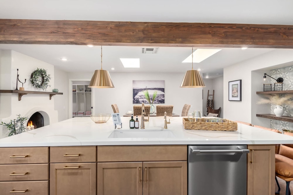 Mescal Villa Casitas Sportcourt Pool NEW Kitchen