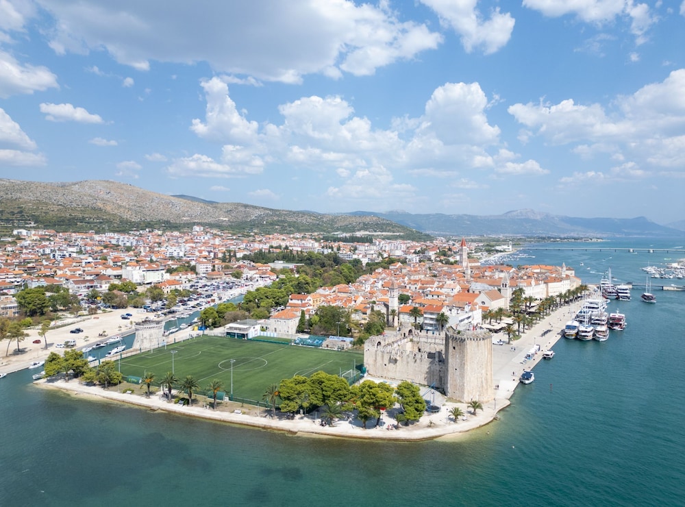 Palace Andreis