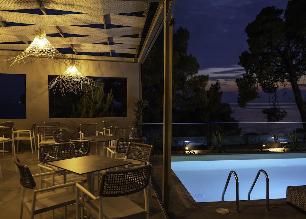 Casa Bloo Adults Only 3