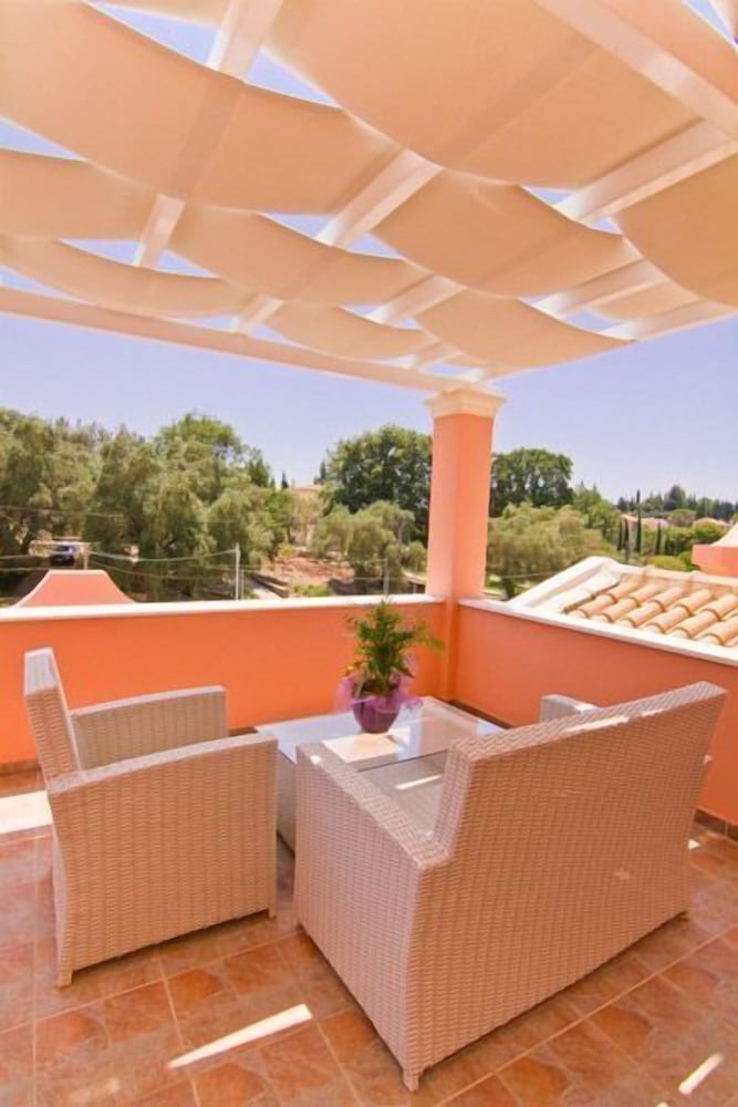 Villa Rosa