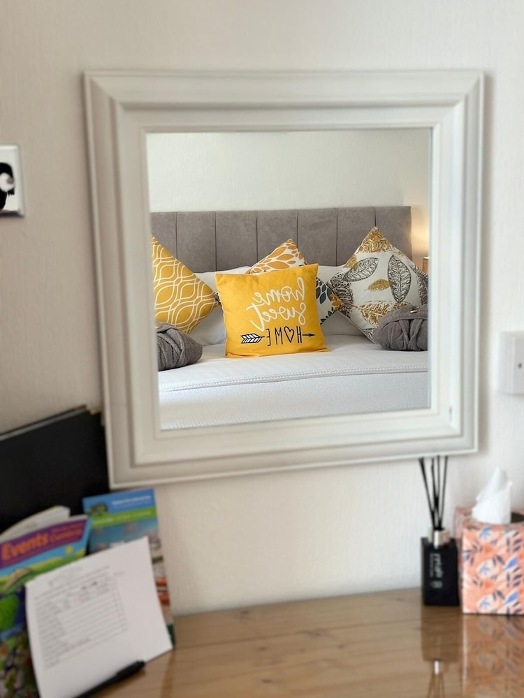 Abbey House Bed and Breakfast