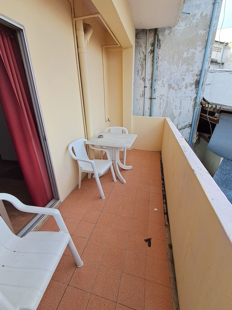 Namtip Bar & Guesthouse
