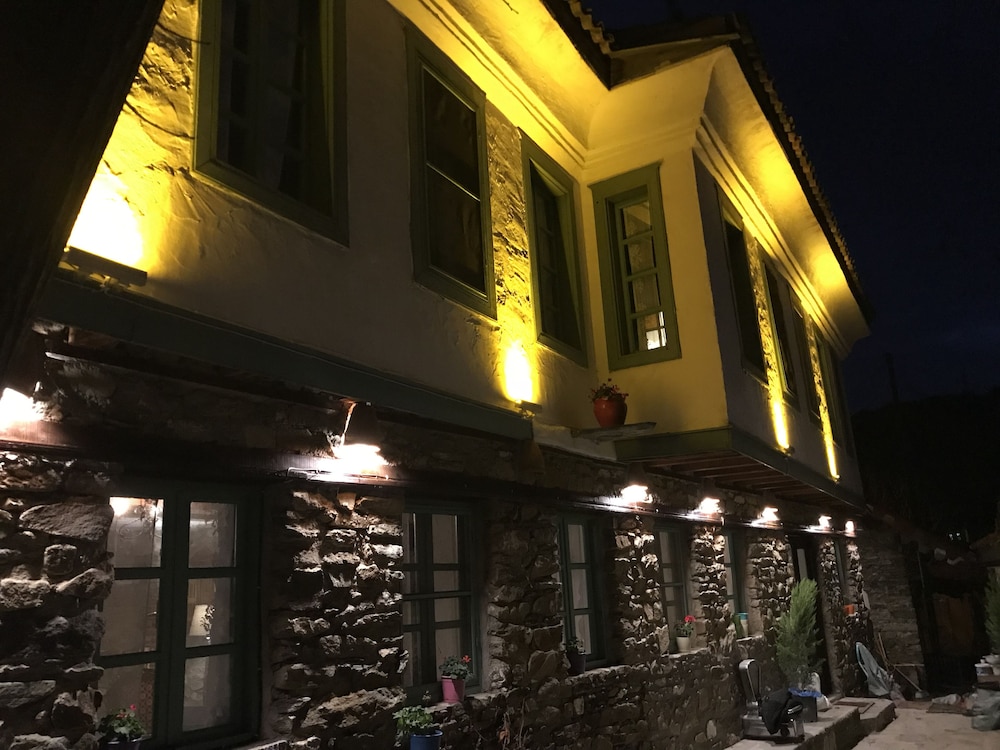 Mosaic Hotels