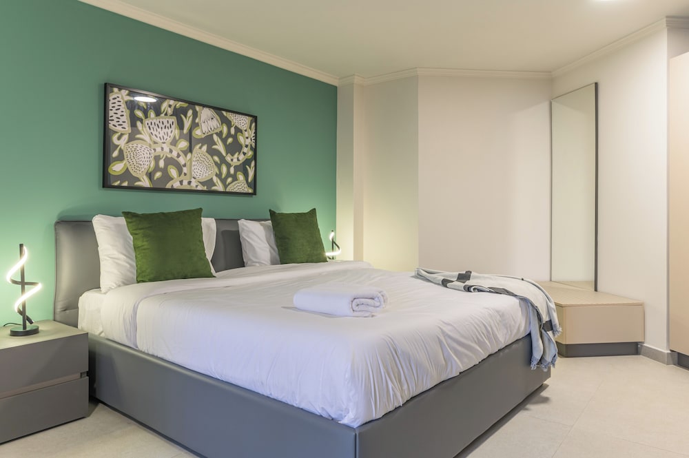 CityZen - Boutique Studios in Achrafieh