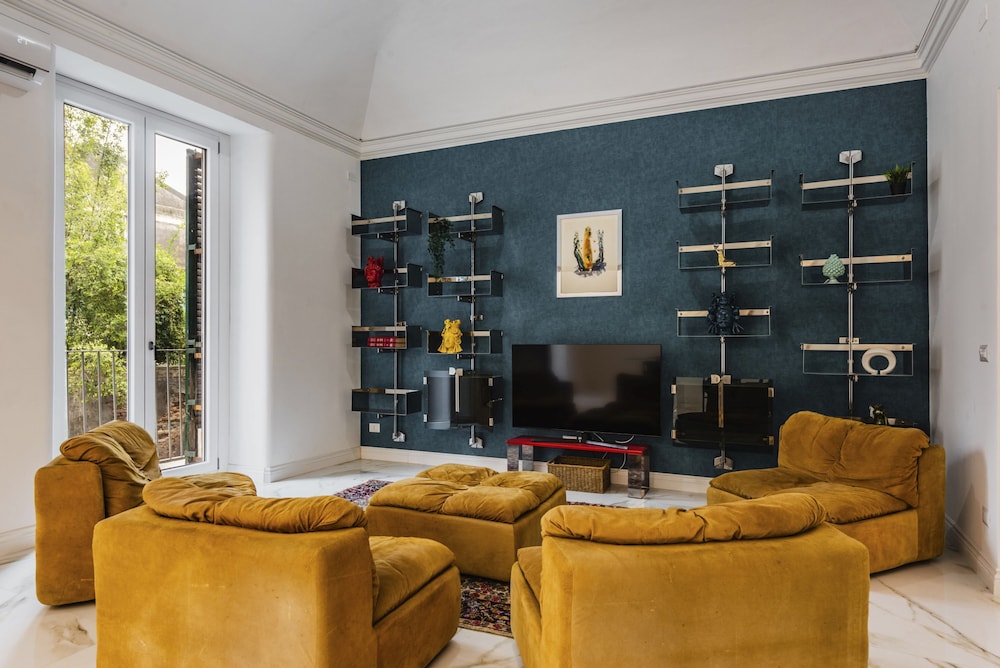 Upscale Urban Apartment