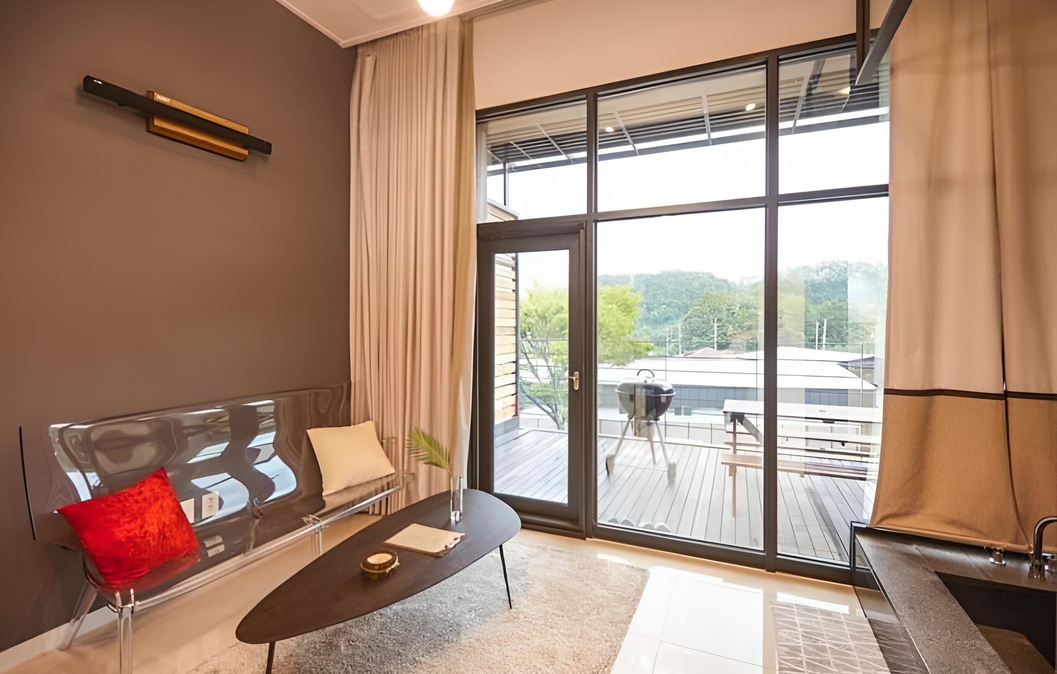 Cheongju Okhwayongsojelpyeong Pension