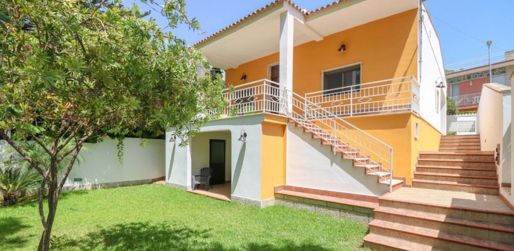 Villa Urania 2 in Fontane Bianche
