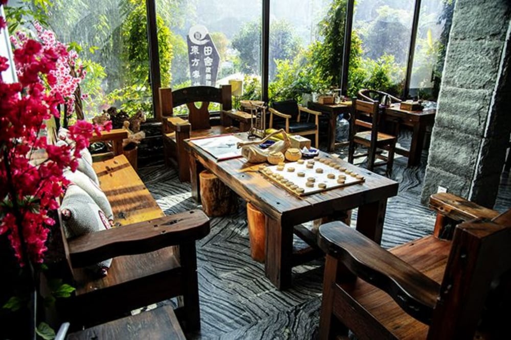 Dongfang Tianshe Resort