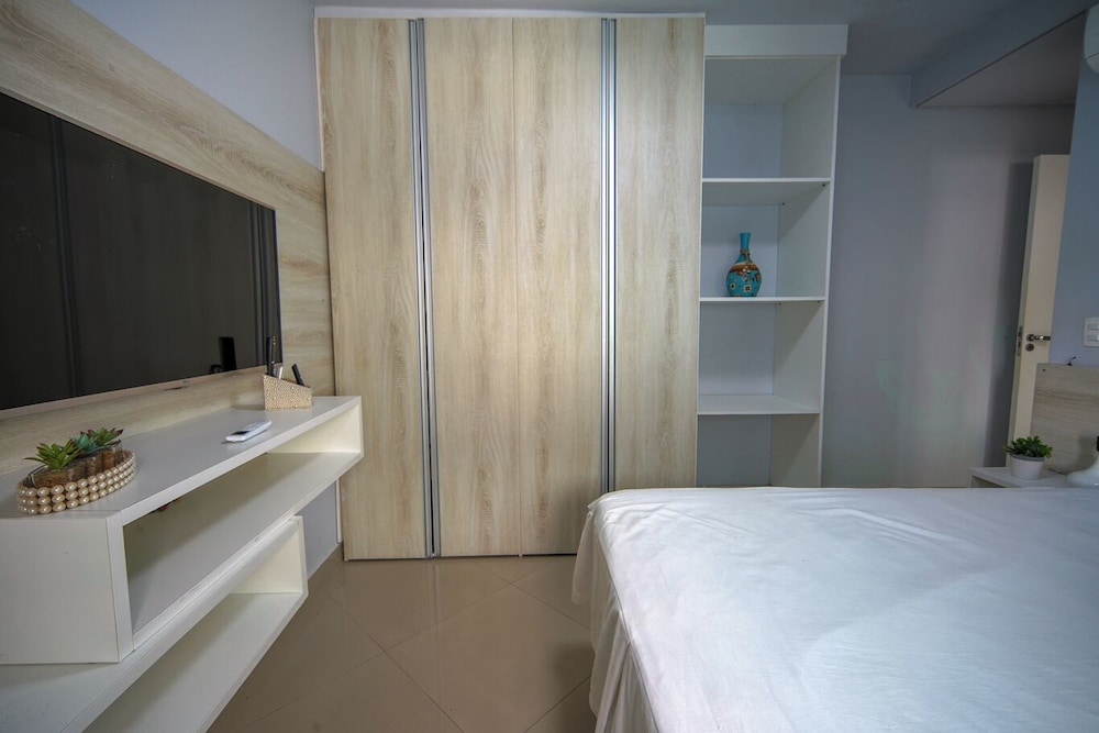 Apto pet Friendly c Churrasqueira a 100m da Praia