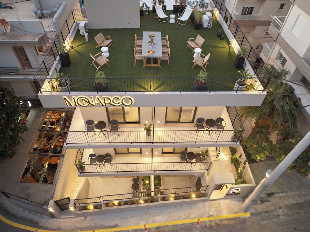 Monarco Executive Rooms