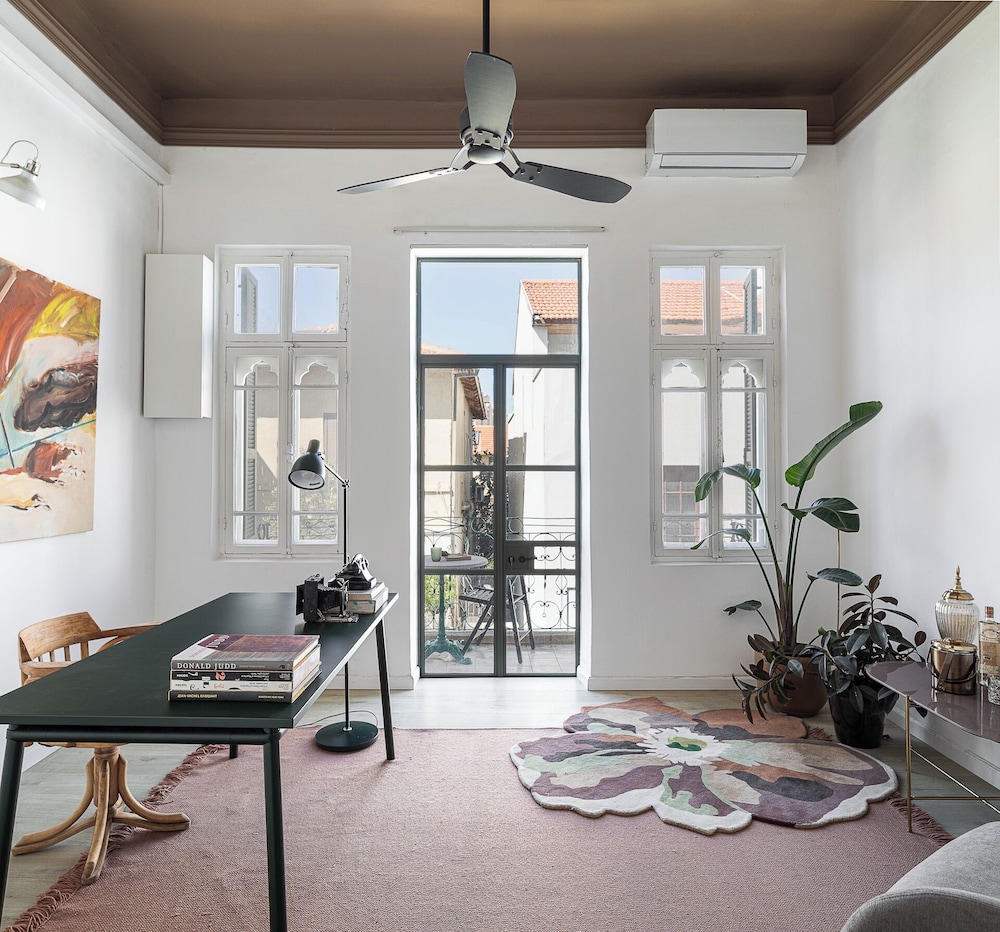 The Gem of Neve Tzedek by Sea N' Rent