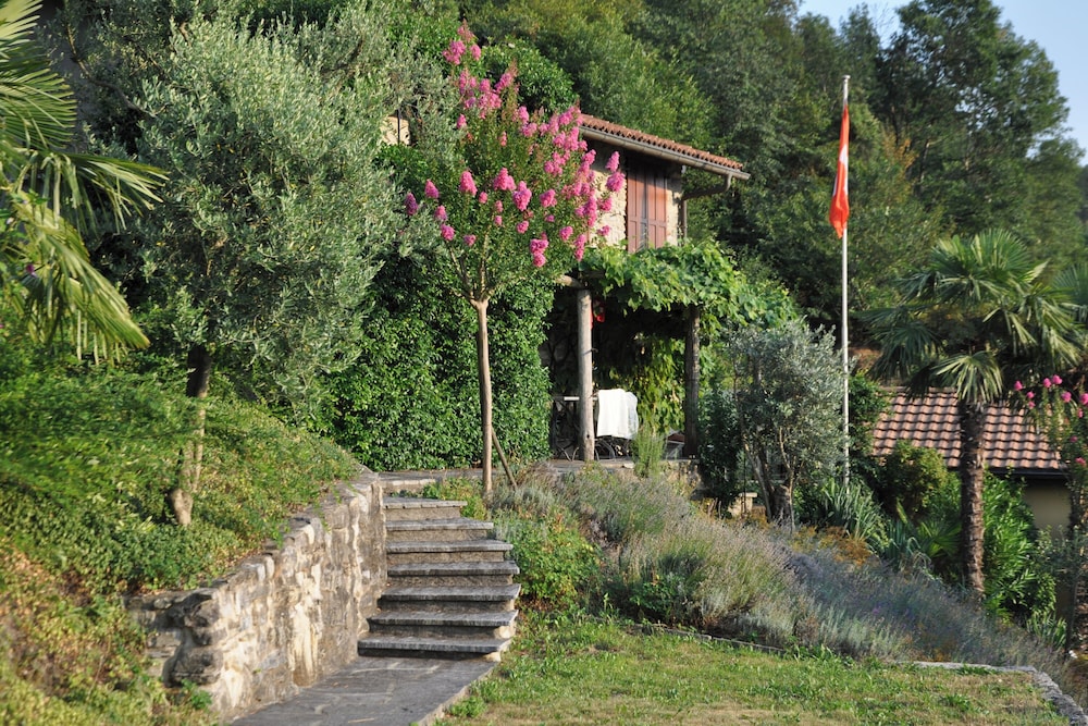 Romantic Pergola