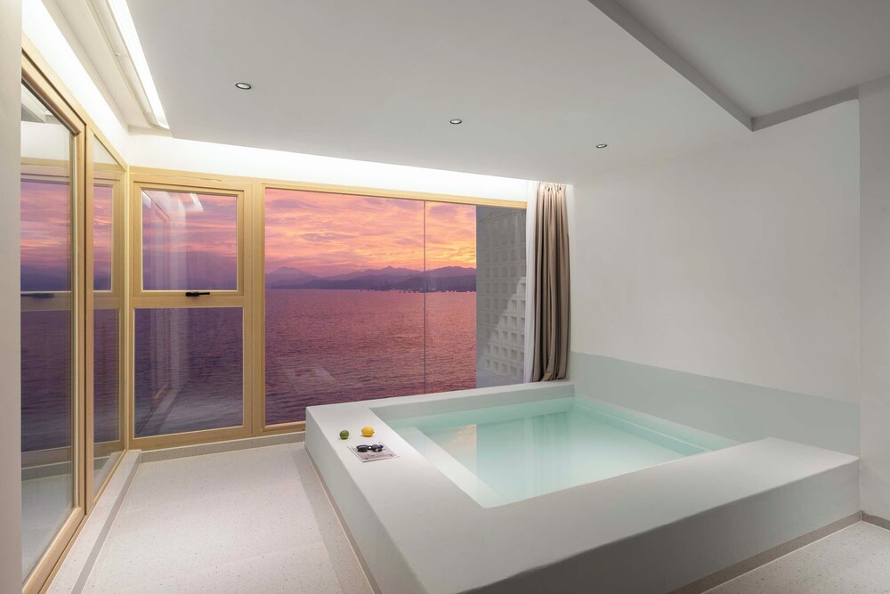 Shenzhen Secret Wild Reef Beautiful Stay