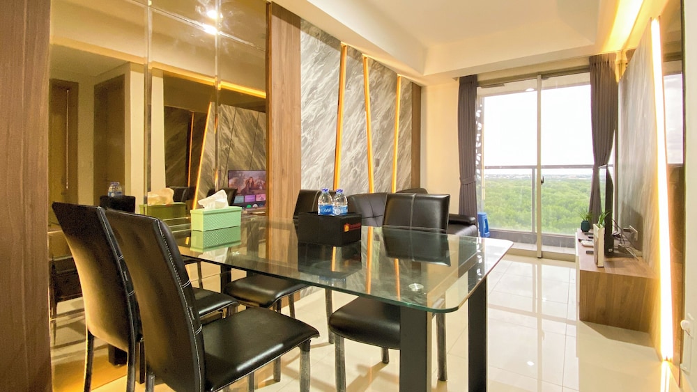 Brand New And Elegant 2Br At Gold Coast Apartment