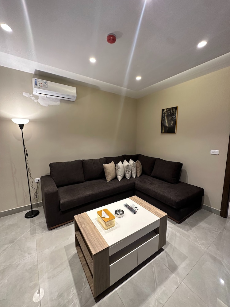 Charming Amman Apartment With Modern Ameni