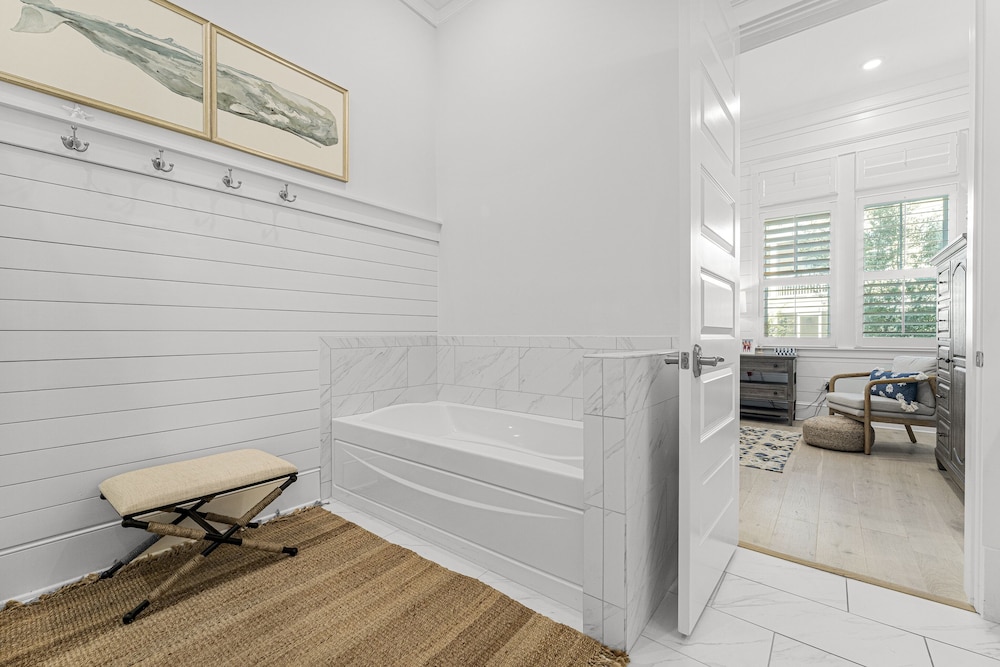 Prominence on 30A by Panhandle Getaways