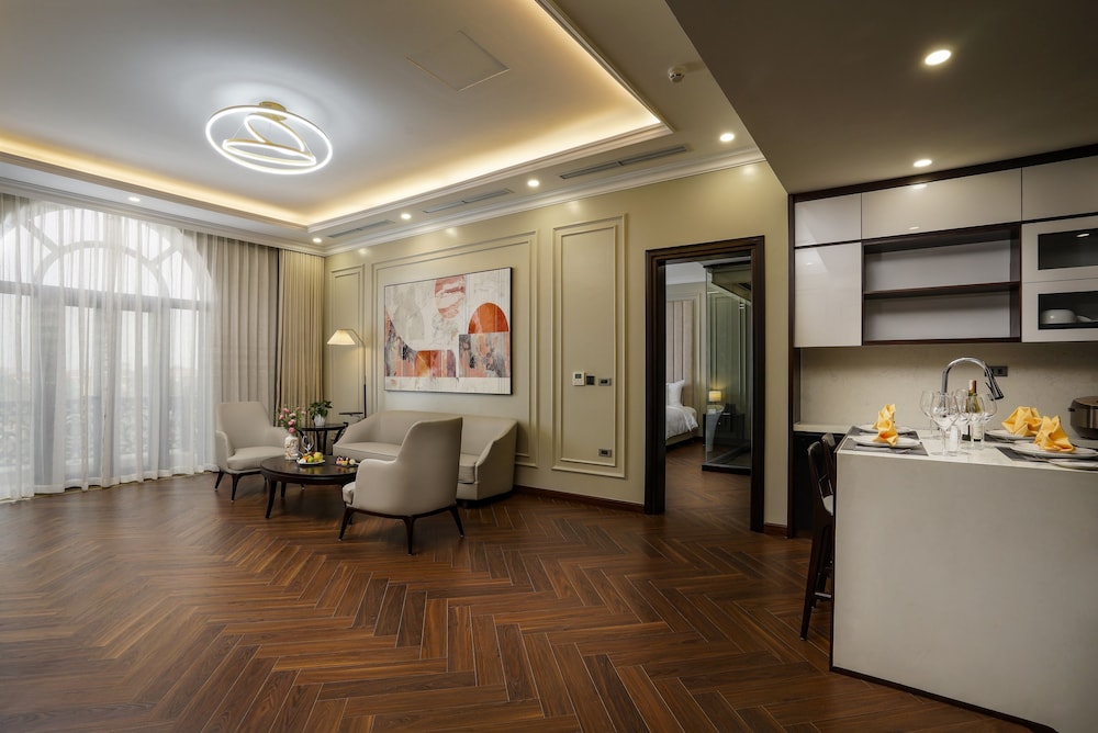 Adamo Hotel Hung Yen