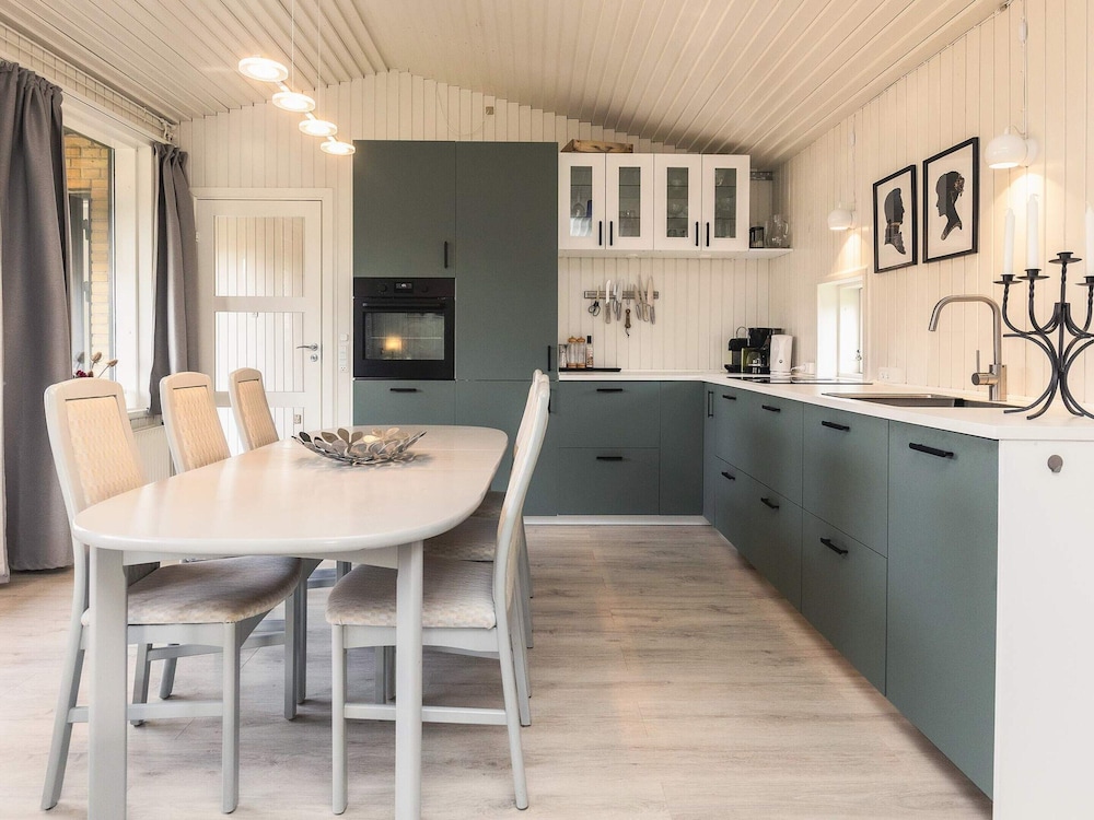 Middelfart Home- Nearby Free Waterpark Access