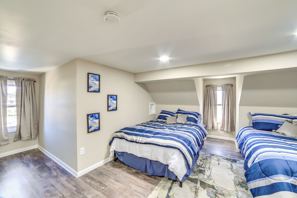 All-season Seney Home w/ Private Yard & Fire Pit! view 2