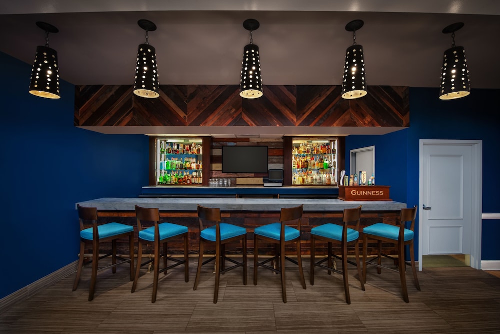 Wyndham Garden Lake Buena Vista – Disney Springs® Area