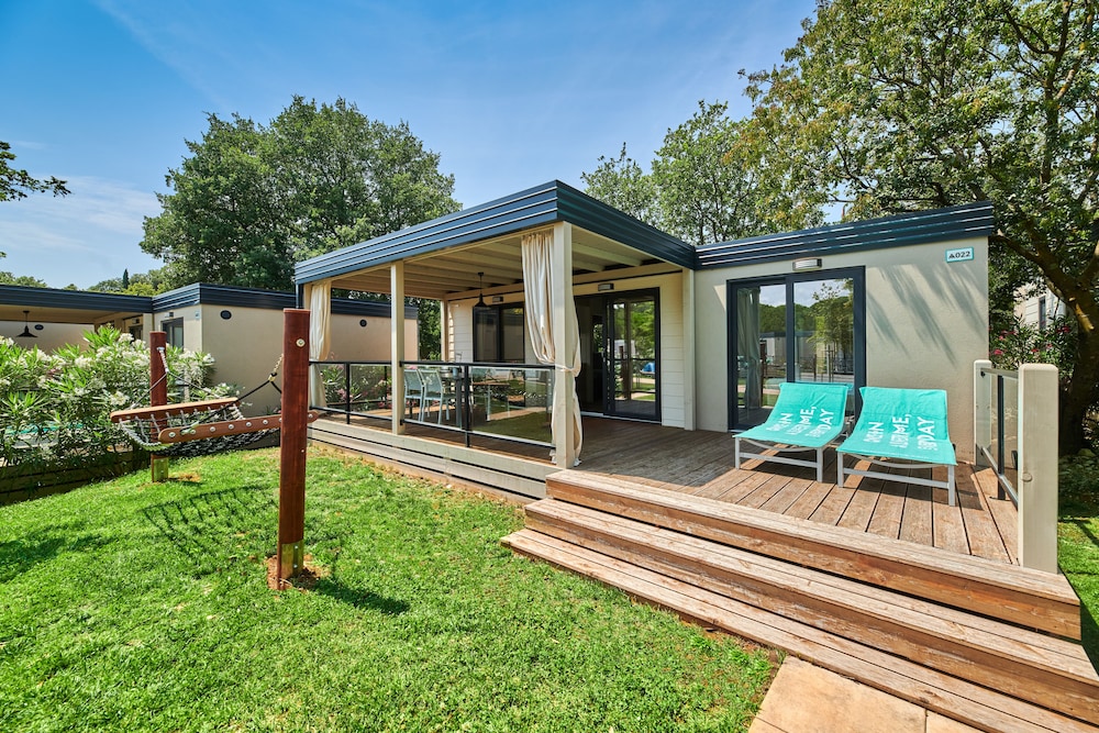 Umag Vacations - Mobile Homes Stella Maris - Property Image 1