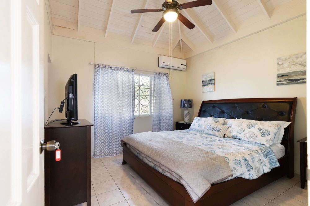 Ironshore Sugarmill Villa W Private Pool 6 Bedroom Villa