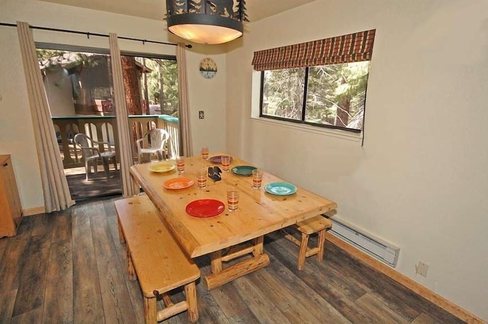 3411 Pine Hill Road 3 Bedroom Home by RedAwning