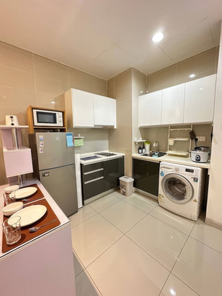 KL Staycation Gateway Residences