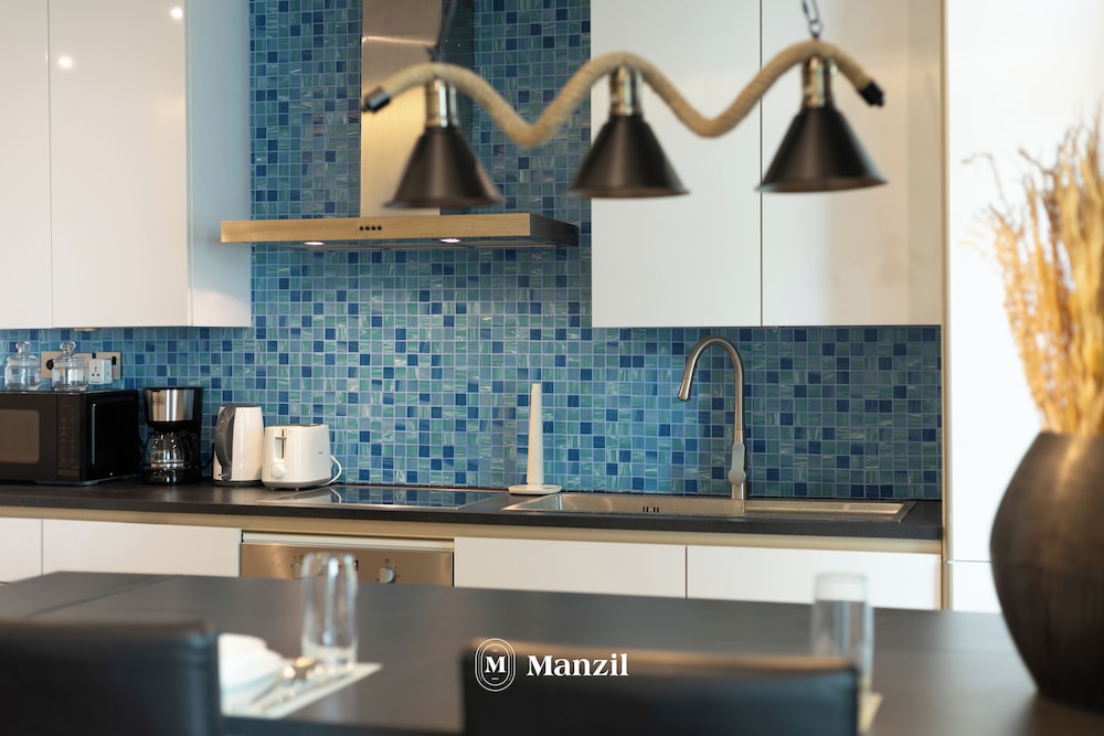 Manzil-Lux 1BR in Marina with views