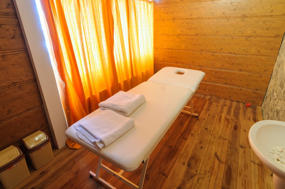 Bansko Vacations - Chateau Vaptzarov Hotel - Property Image 19
