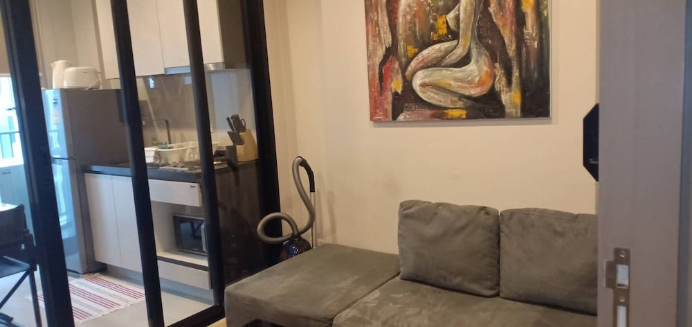 The Base Central Pattaya - 1 bdr Condo With Pool