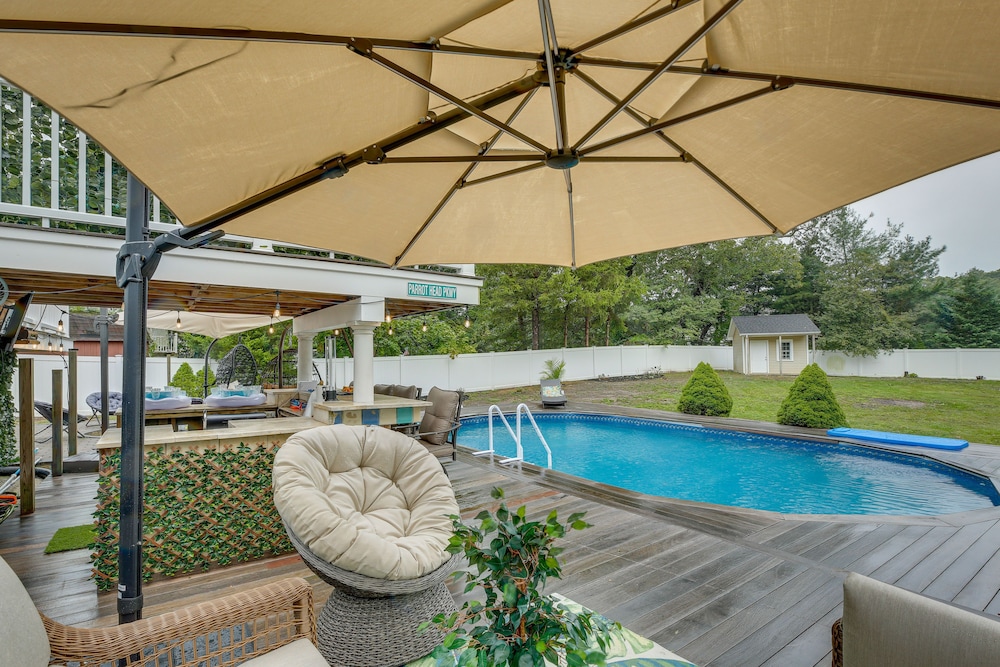 'dreams of Paradise' Luxury Home w/ Pool! - Property Image 4