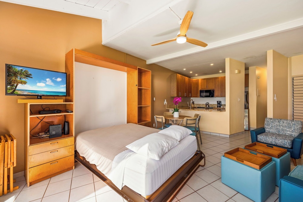 Kuleana Club - 108