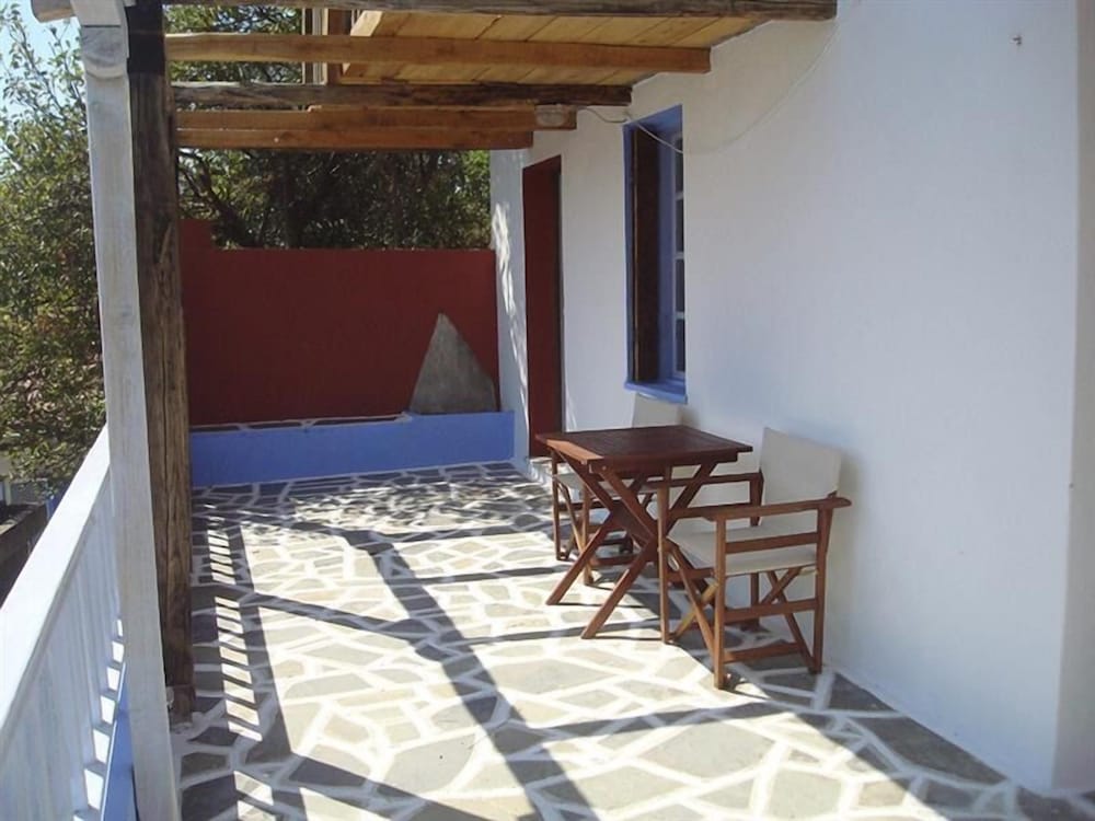 Asteri Apartments