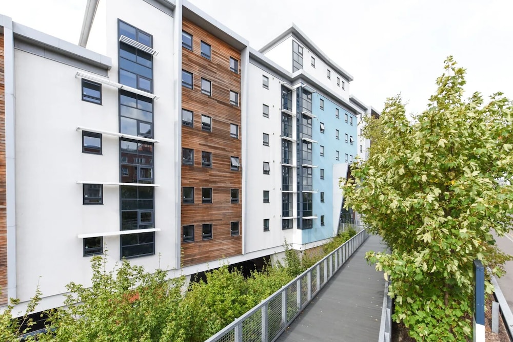 For Students Only Corfe House in Poole