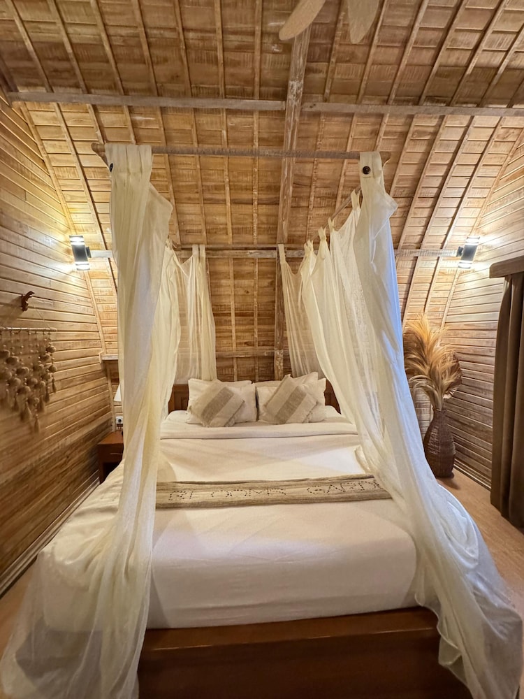 The Blooms Villa